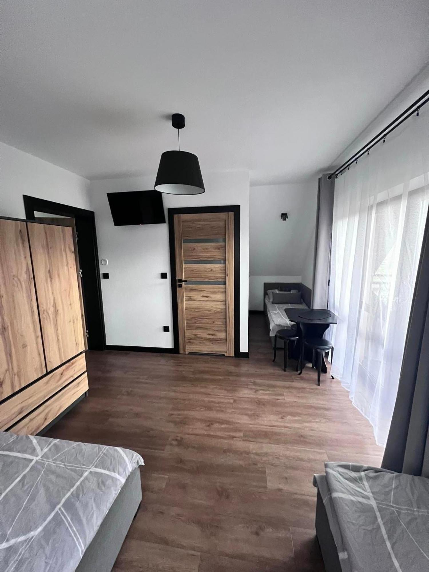 Male Ciche 36J Przy Ostrewkach, Widok Na Gory, Blisko Do Wyciagu Narciarskiego, Idealne Miejsce Na Wypad W Gory -Tarasowka-Zgorzelisko-Rusinowa Polana-Gesia Szyja-Palenica-Wiktorowki-Morskie Oko 무르자시츨 외부 사진
